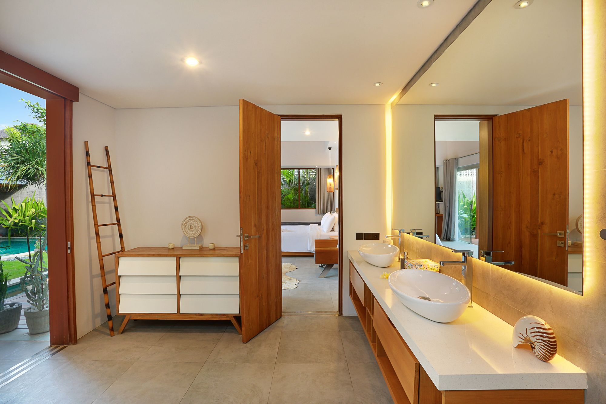 Villa Odyssey Seminyak  Exterior photo